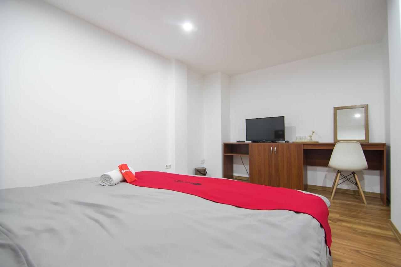 Reddoorz Hostel Near St. Joseph'S Cathedral ฮานอย ภายนอก รูปภาพ