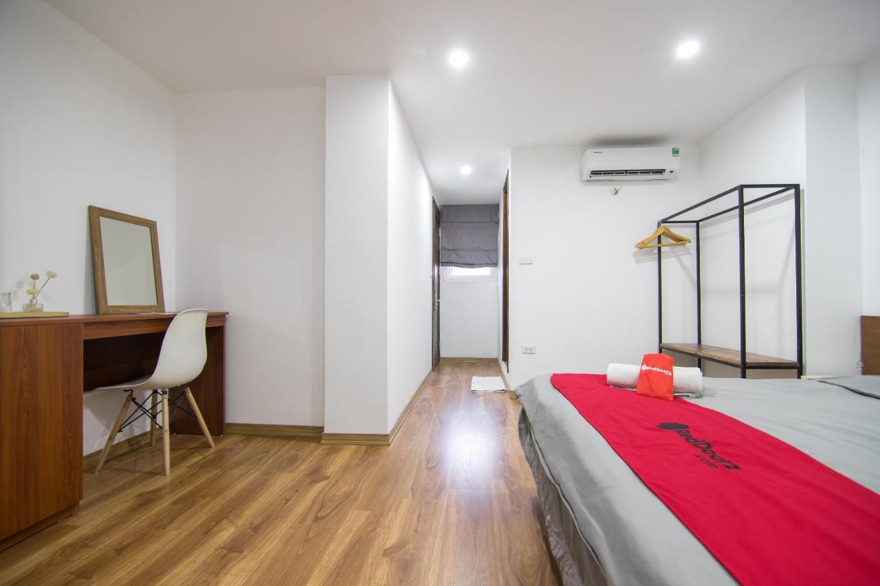 Reddoorz Hostel Near St. Joseph'S Cathedral ฮานอย ภายนอก รูปภาพ